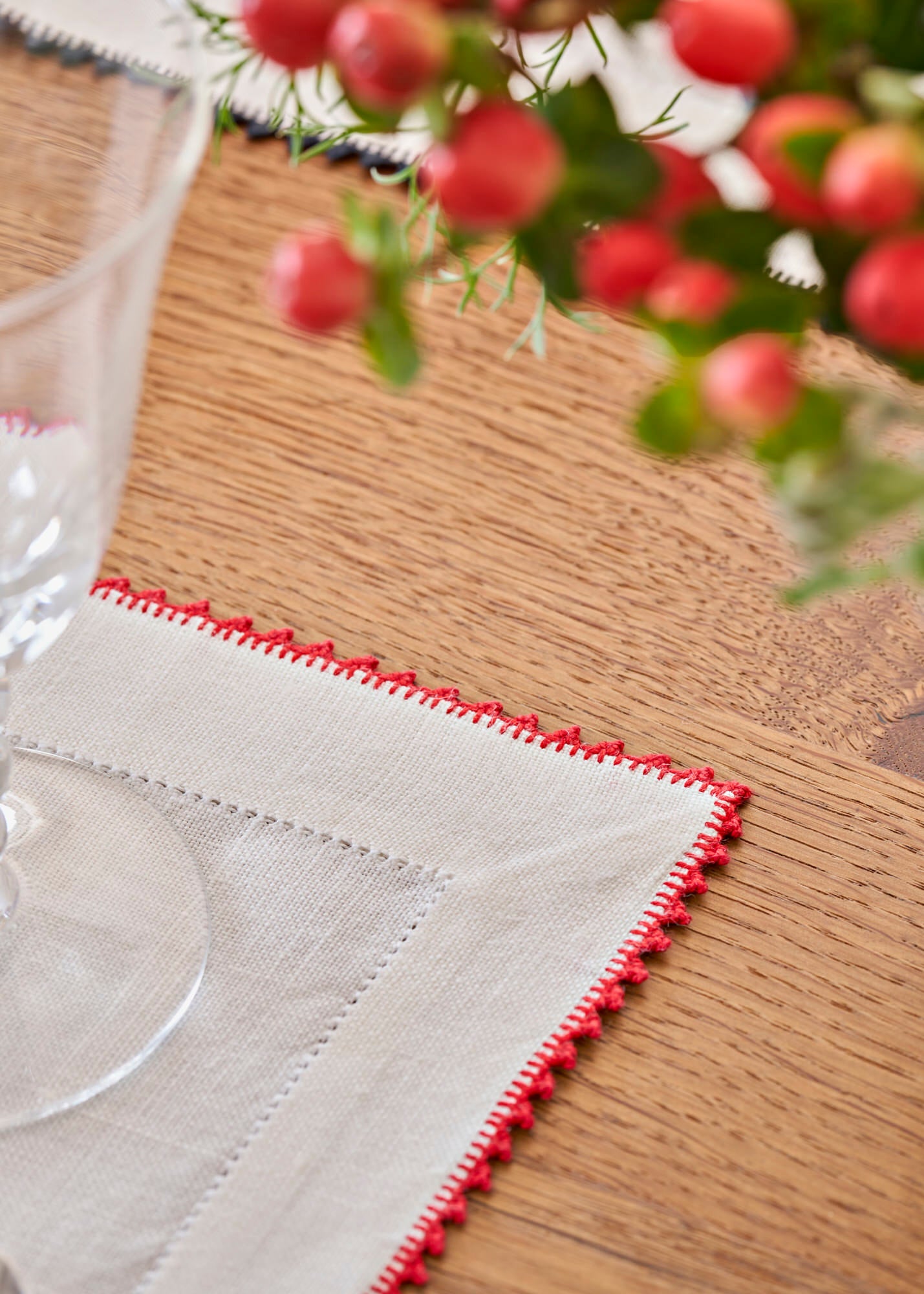 Piquillo Placemats (Set of 2)